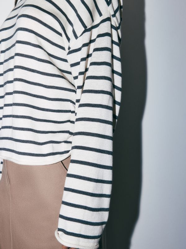 Джемпер вязаный 