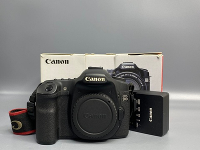 Canon EOS 50D Body 69.862 кадров ньюанс с толкателем CD карты