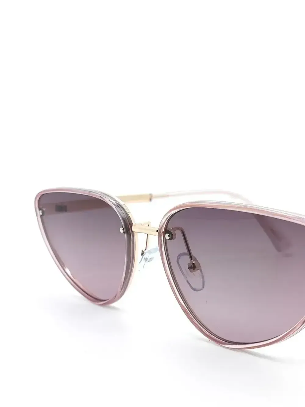 Очки солнцезащитные