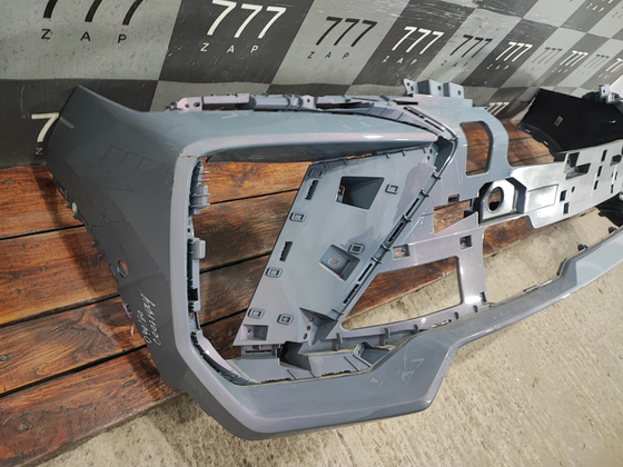 Бампер передний Geely Coolray 23-нв Б/У Оригинал 6010208600