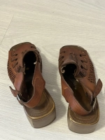 Женские кожаные сандалии на устойчивом каблуке BEST PU SOLE, коричневые, размер 36