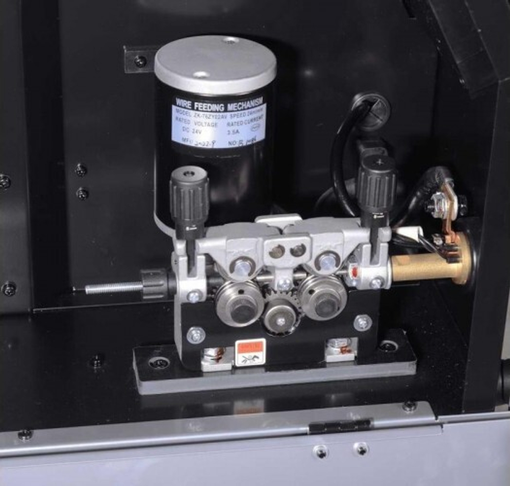 Сварочный полуавтомат Ресанта САИПА-350 ПРО 65/137