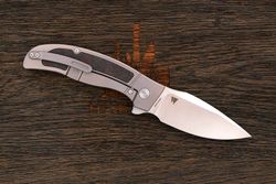 Нож складной QSP Legatus, клинок 89мм, сталь M390, рукоять карбон/титан