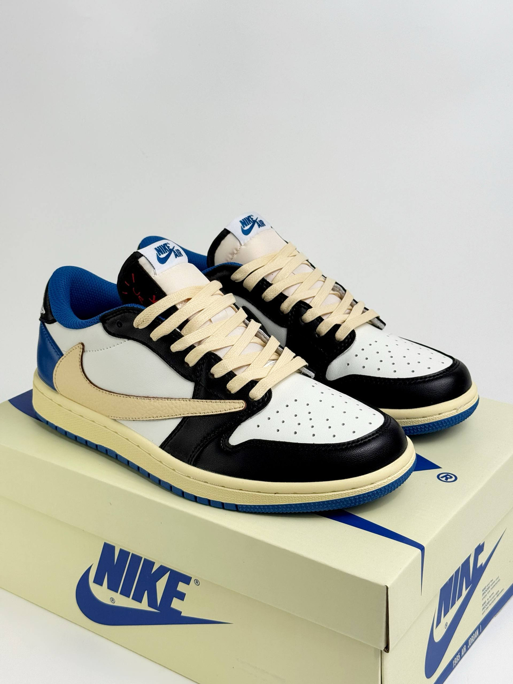 Кроссовки Nike Air Jordan 1 Low #B263 (син.)