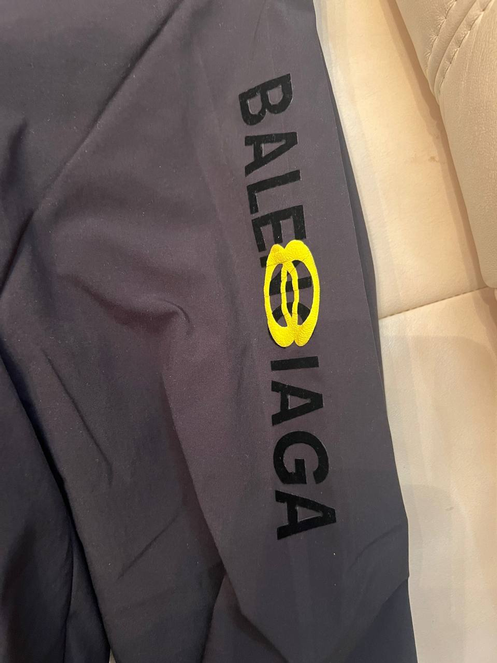 Ветровка Balenciaga