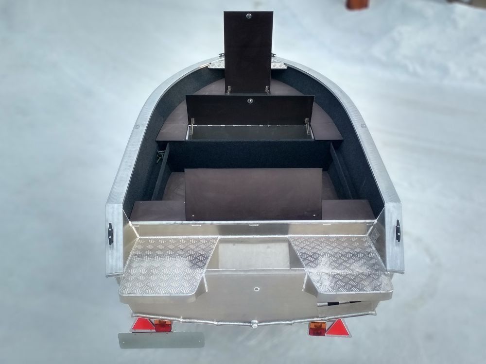 Алюминиевая лодка BESTER 390 fish