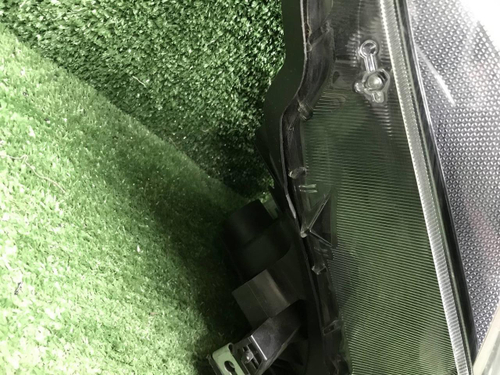 Битая Фара правая Toyota RAV4 4 CA40 (15-19) LED