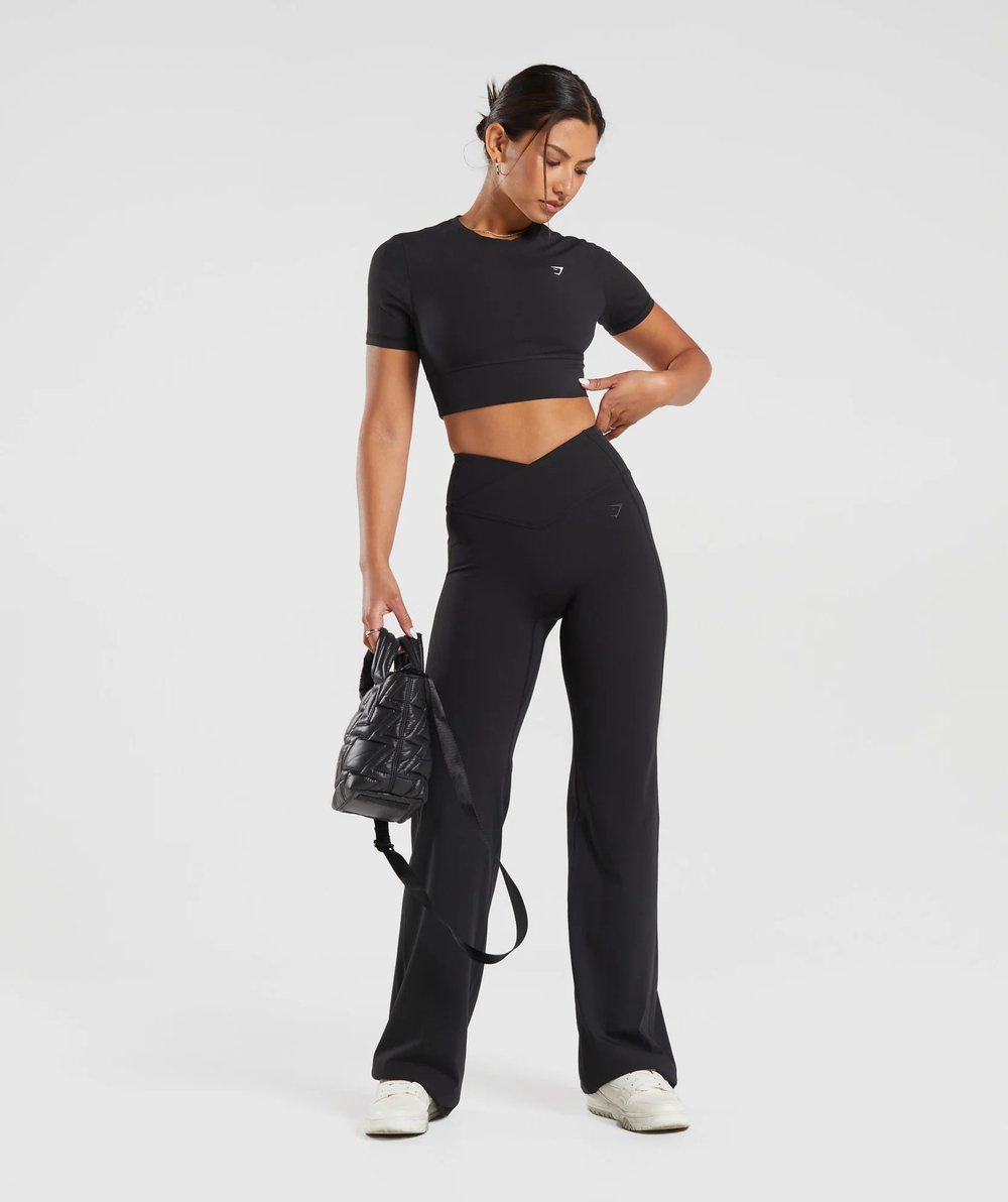 Леггинсы GYMSHARK Crossover Tall Flared Leggings Black