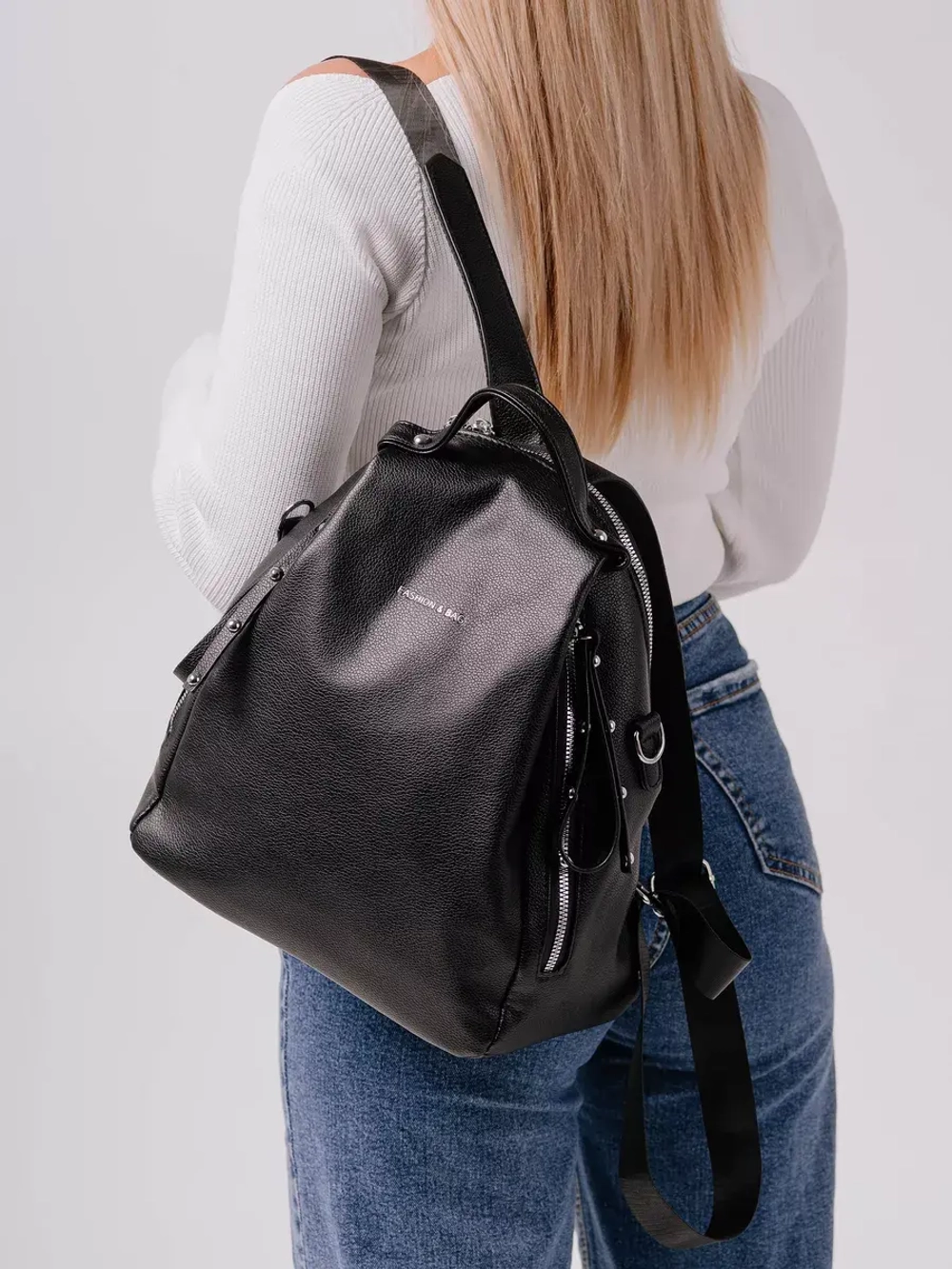 Сумка рюкзак на плечо