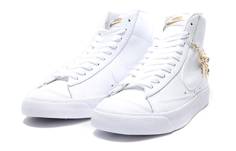 Кроссовки Nike Blazer '77 Lx "Lucky Charms" (Женская размерная сетка)