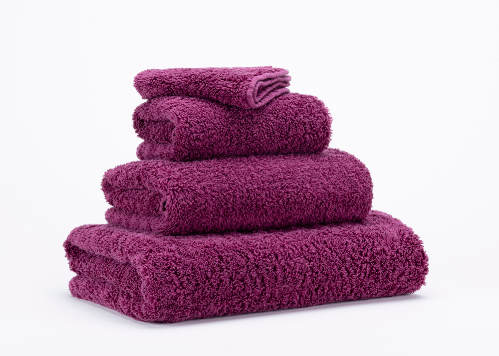 Полотенце 55х100 Abyss & Habidecor Супер Пил 514 малиновое