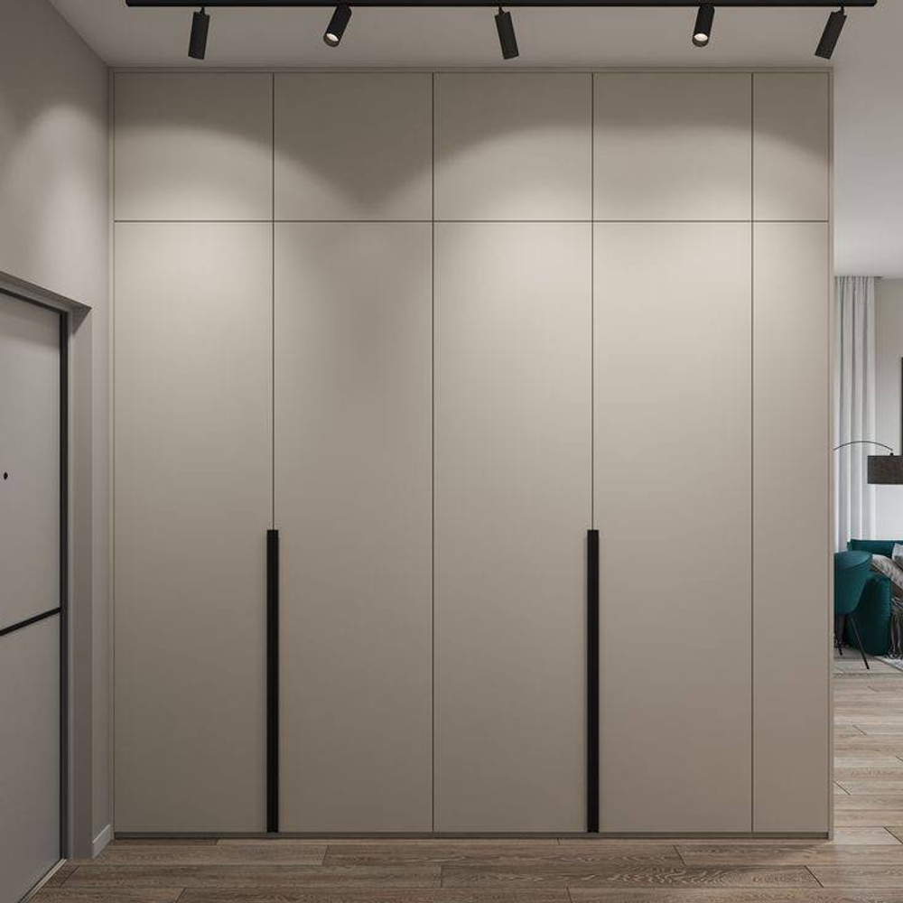 Шкаф под потолок