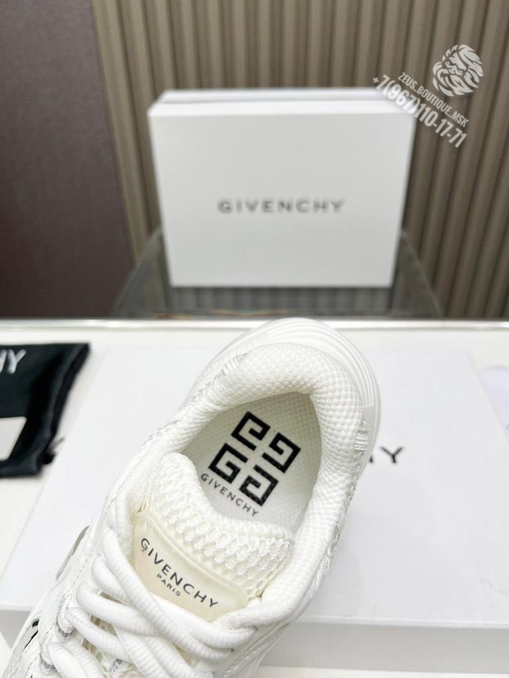 Кроссовки Givenchy