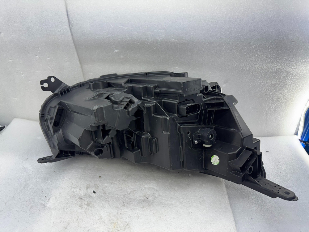 LED фара Ford Territory (оригинал,, идеальное состояние)