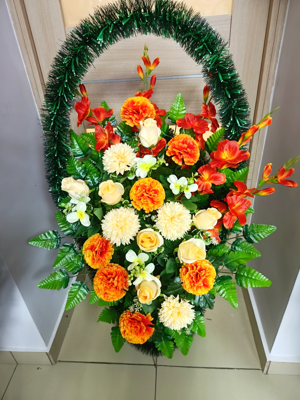 Корзина зеркало огромная