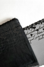 Вышивка на сетке черная левая К580