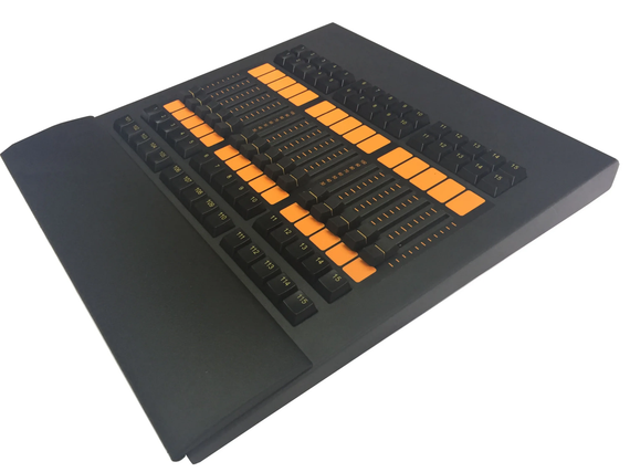 Командное крыло (консоль управления светом) (в кейсе) LightCraft M2 Command Wing (in case)