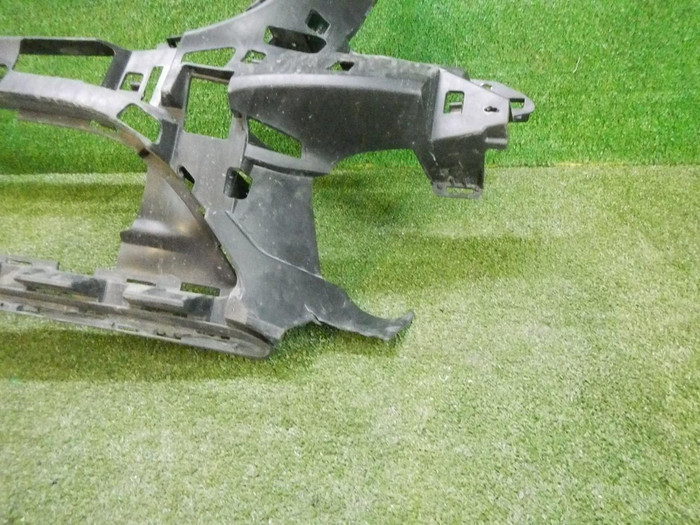 Кронштейн переднего бампера Mercedes S C217 (2017-2020)