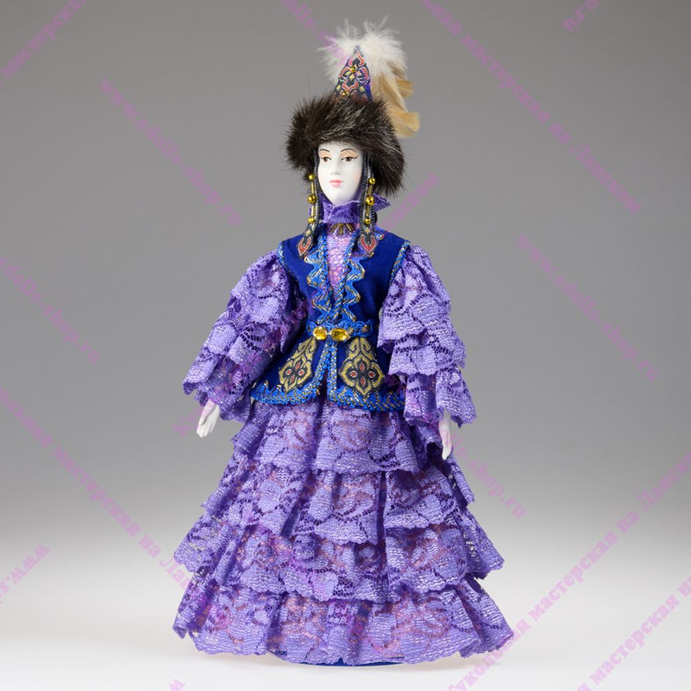 Сувенирная кукла в казахском костюме