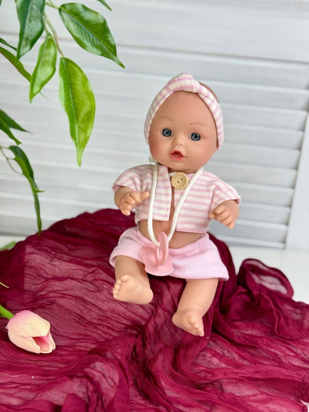 Пупс Nines 24см Golosito Girl (N0544A5)