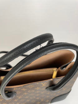 Сумка Louis Vuitton