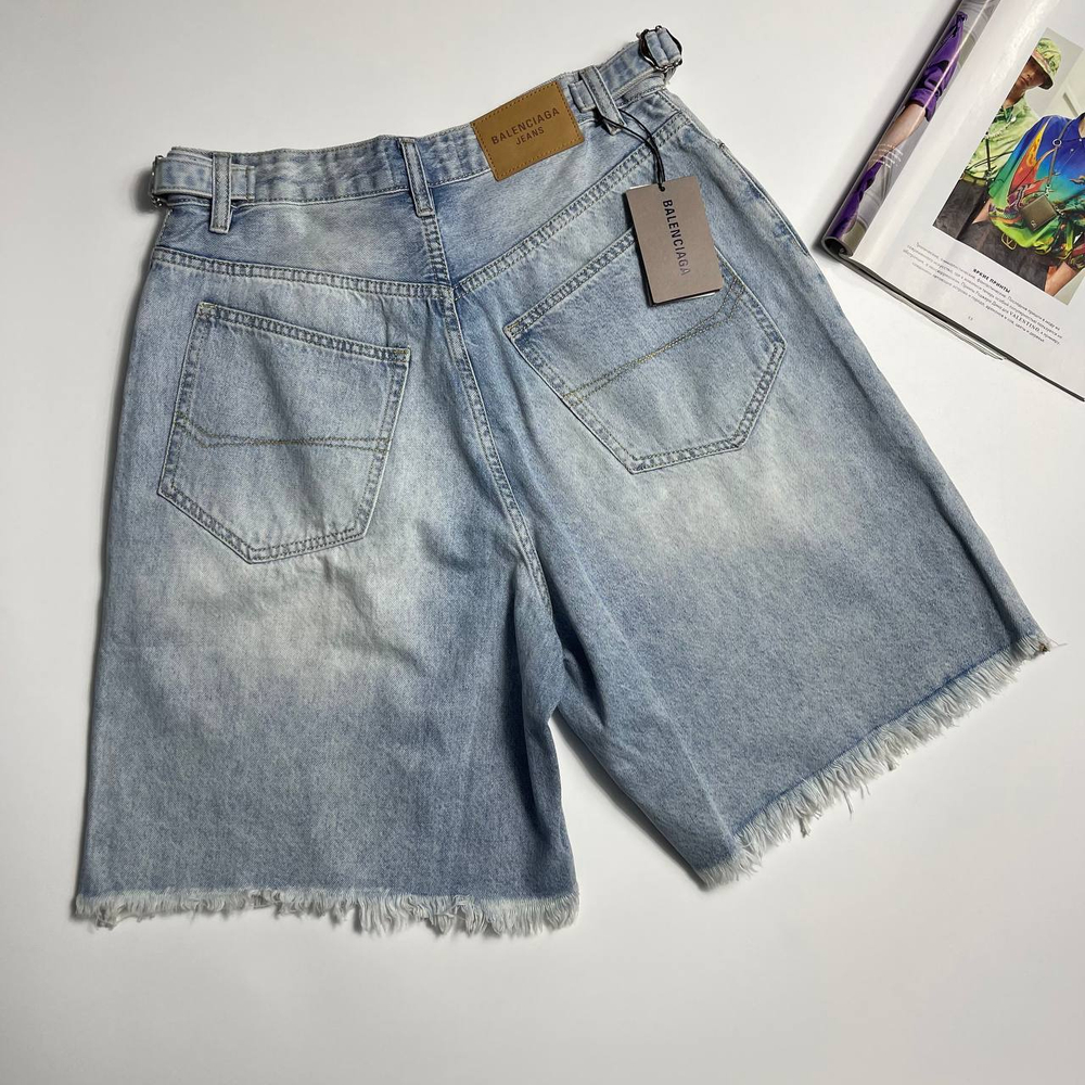 Шорты Balenciaga