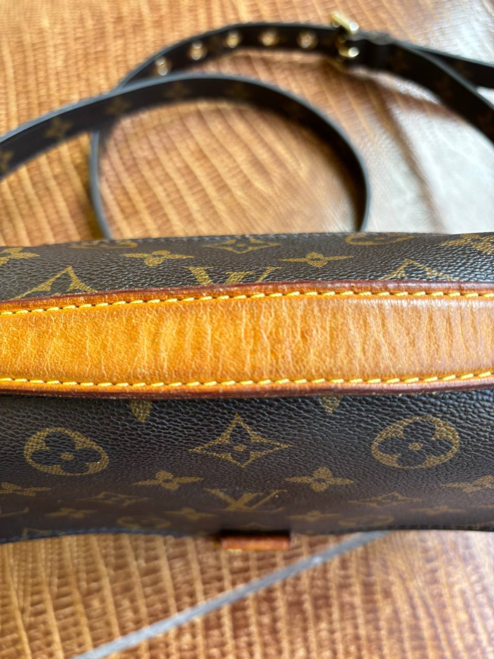 Сумка Louis Vuitton Pochette Metis