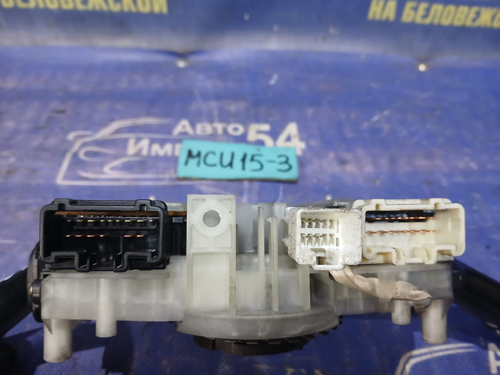 Переключатель подрулевой TOYOTA HARRIER 2000