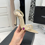 Saint Laurent Pumps