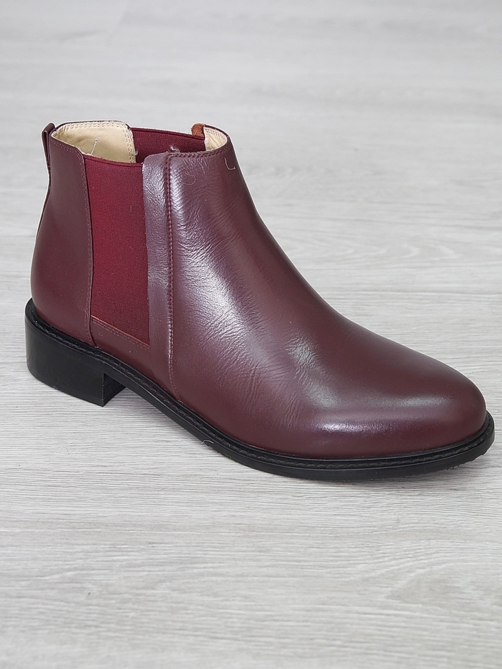 Полусапожки женские IZZY 0122 \227-2