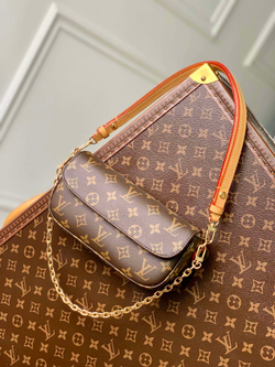 Louis Vuitton Ivy Wallet On Chain Bag