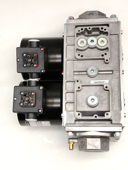 Клапан комбинированный Honeywell VQ440MA1030 DN40 360 мбар 110V IP65