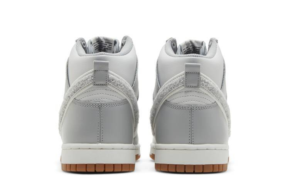 Кроссовки Nike Dunk Retro University "Chenille Swoosh"
