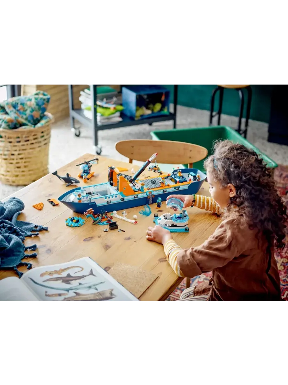 Конструктор Сити Исследователь арктики- 815 деталей