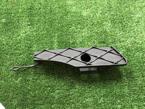 Заглушка буксир. крюка Mercedes GLK x204 (12-15)