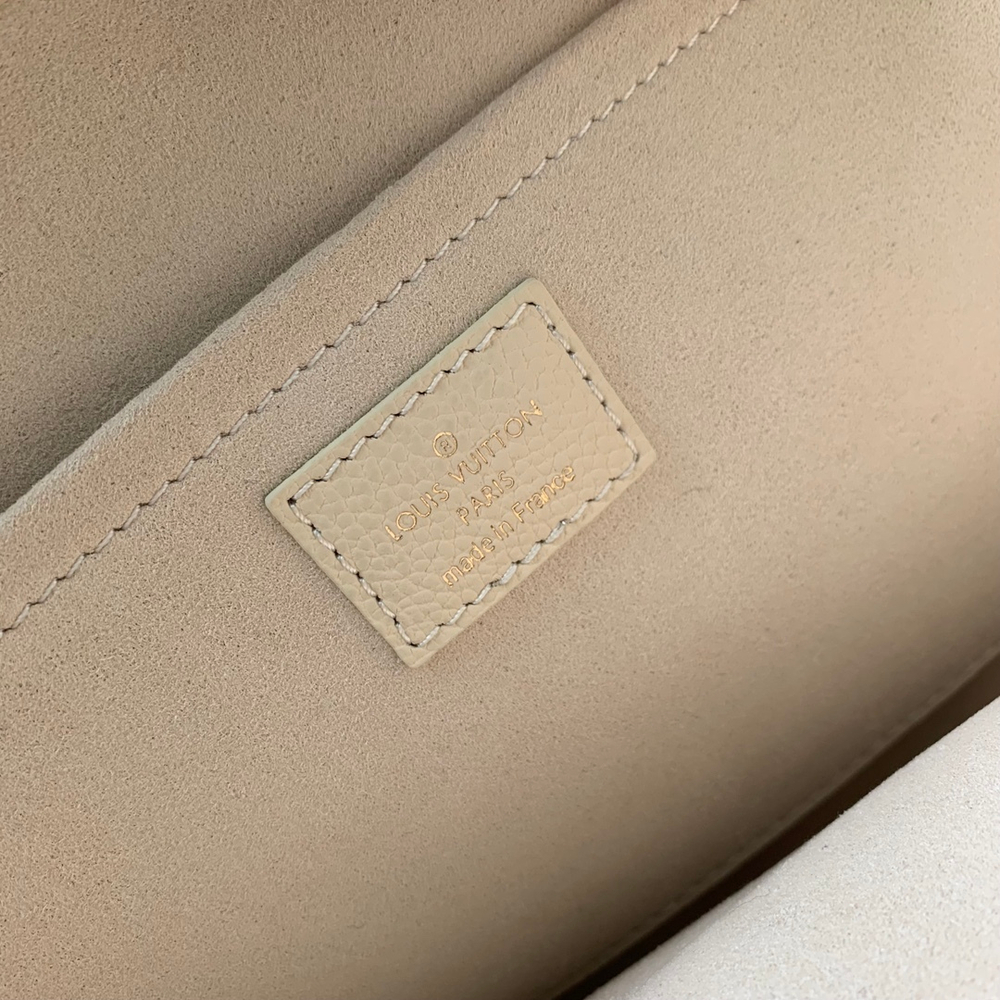Louis Vuitton Babylone Tote MM