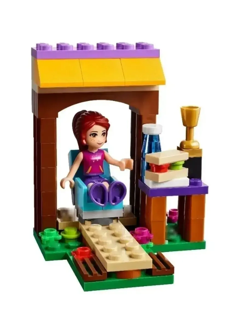 Подружки "Спортивный лагерь: стрельба из лука"/117 дет/10536