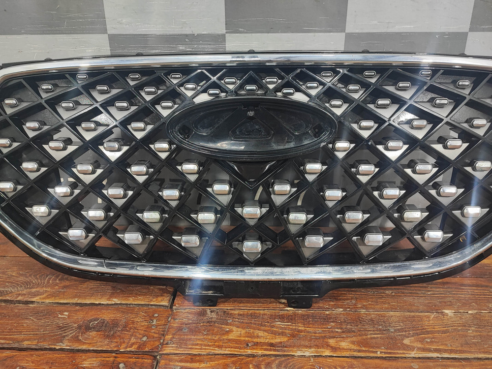 Решетка радиатора Chery Tiggo 8 Pro 21-нв Б/У Оригинал 602001506AA