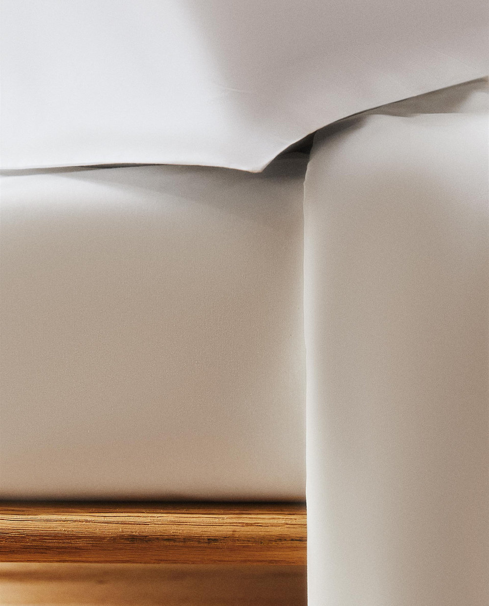 Простыня на резинке Zara Home перкаль, хлопок 100%, однотонный, 0020/900