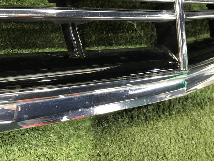 Решетка радиатора Mercedes S W222 (2017-2020) Maybach