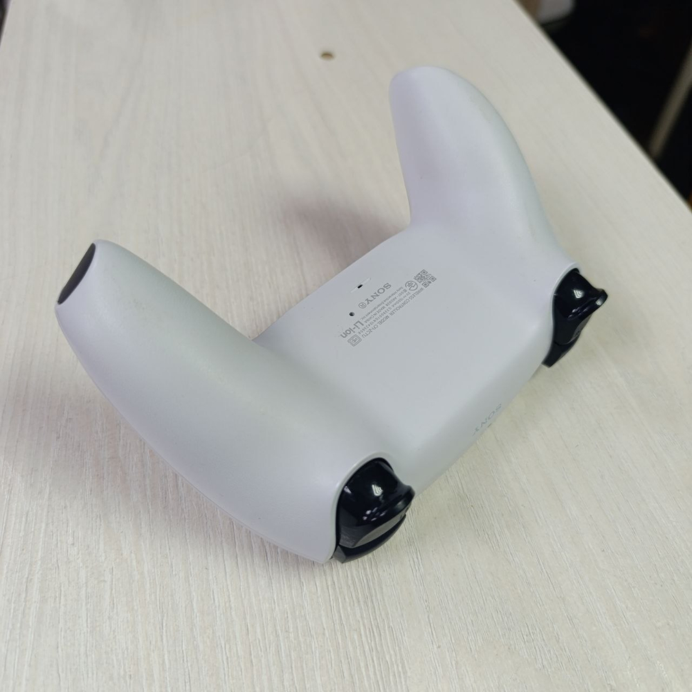 Игровая приставка Sony PlayStation 5 CFI-1208A