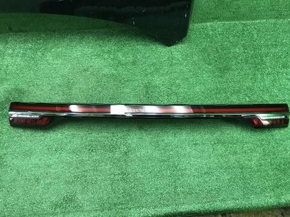 Фонарь крышки багажника Geely Monjaro (2021-н.в.)