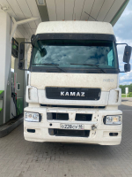 КамАЗ 5490 4x2 Седельный тягач 5490-S5 (Дизельный, 12,0 л, 401 л.с., АТ)