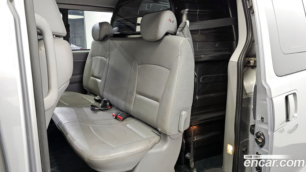 Hyundai The New Grand Starex Van 5인승 (02.2020)