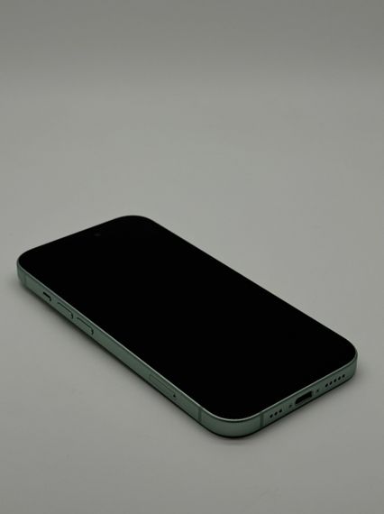 iPhone 15 128Gb Green