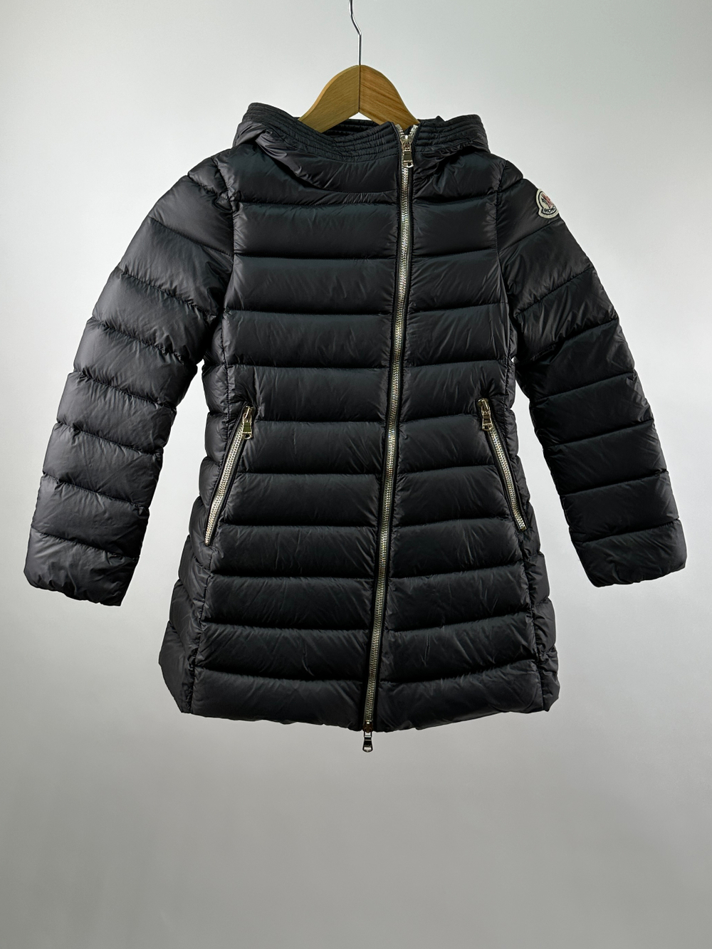 Пуховое пальто Moncler