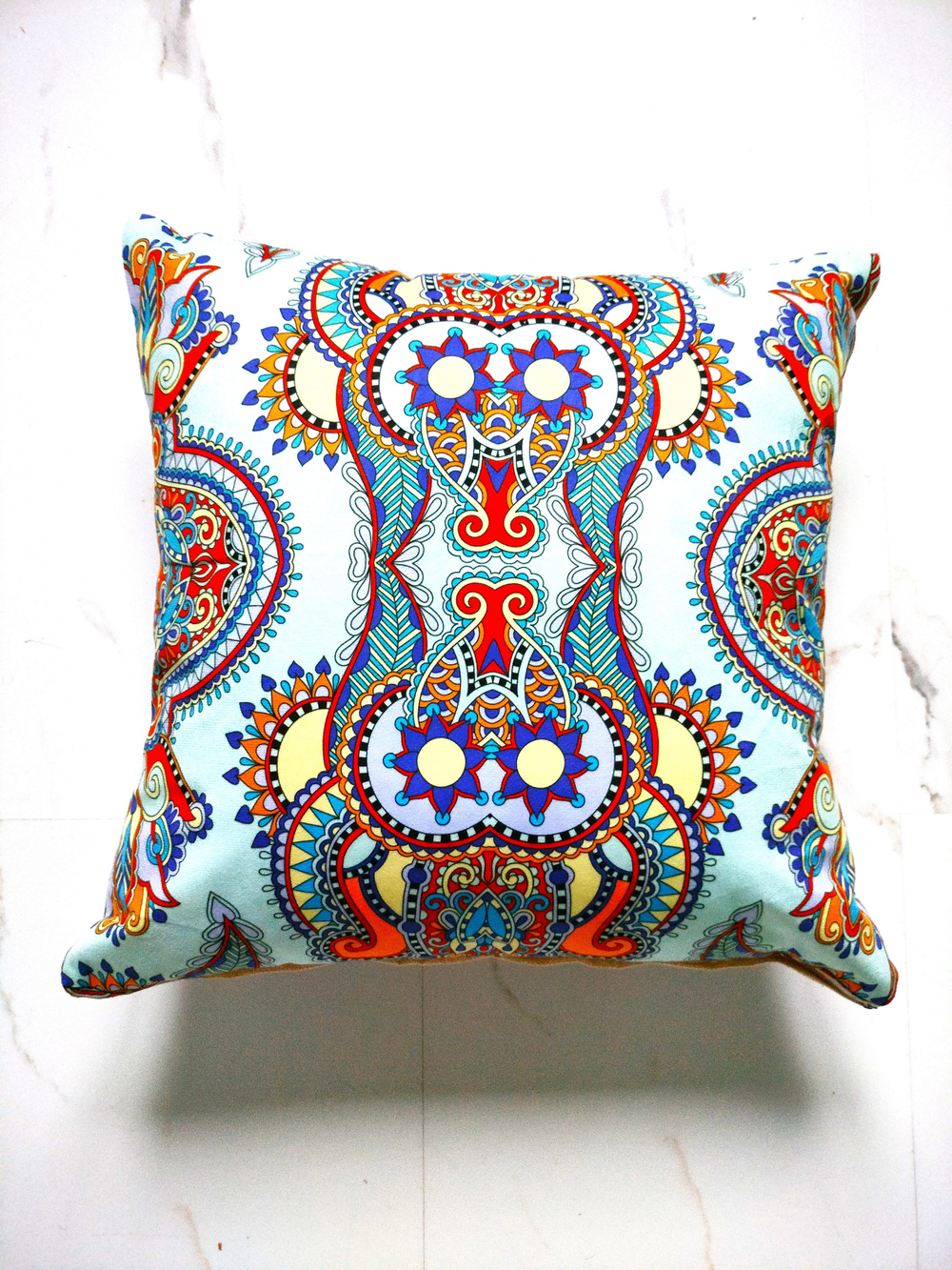 Подушка кедровая "Медведь" 40 на 40 см