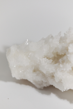 Белый арагонит