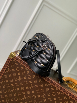 Louis Vuitton Alma BB