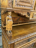 Старинный буфет в бретонском стиле